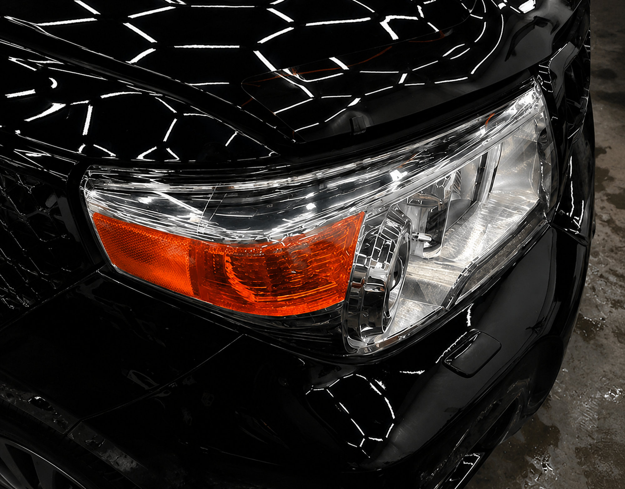 Toyota Land Cruiser 200 - Замена линз на светодиодные. Фото 2